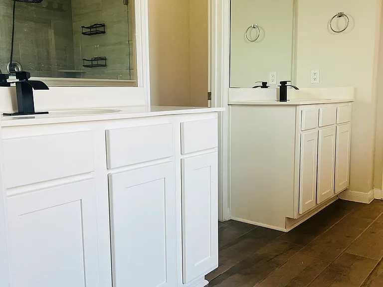 603 Hirsch Trl — Photo 15