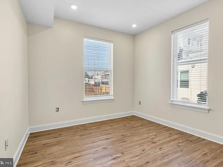 509 Gorgas Ln #D — Photo 7