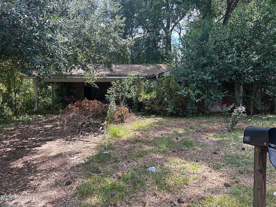 2nd image of 1943 Bienville Dr
