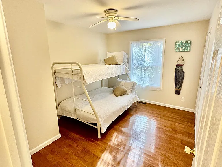 24322 Canal Dr — Photo 35
