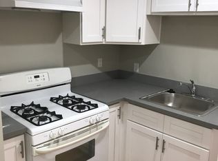 18943 Vose St, Reseda, CA 91335