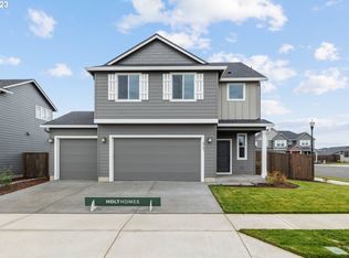 8703 N 6th St, Ridgefield, WA 98642