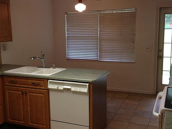 4th image of 4516 NW 108th St