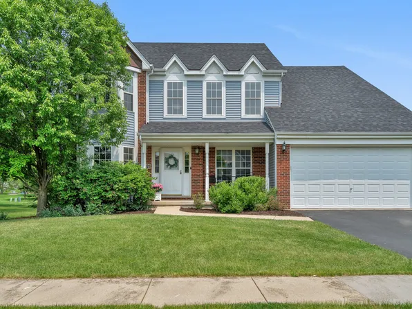 39W328 W Burnham Ln, Geneva, IL 60134