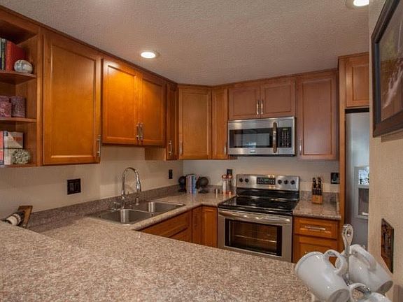 5th image of 133 Union Ave Unit C