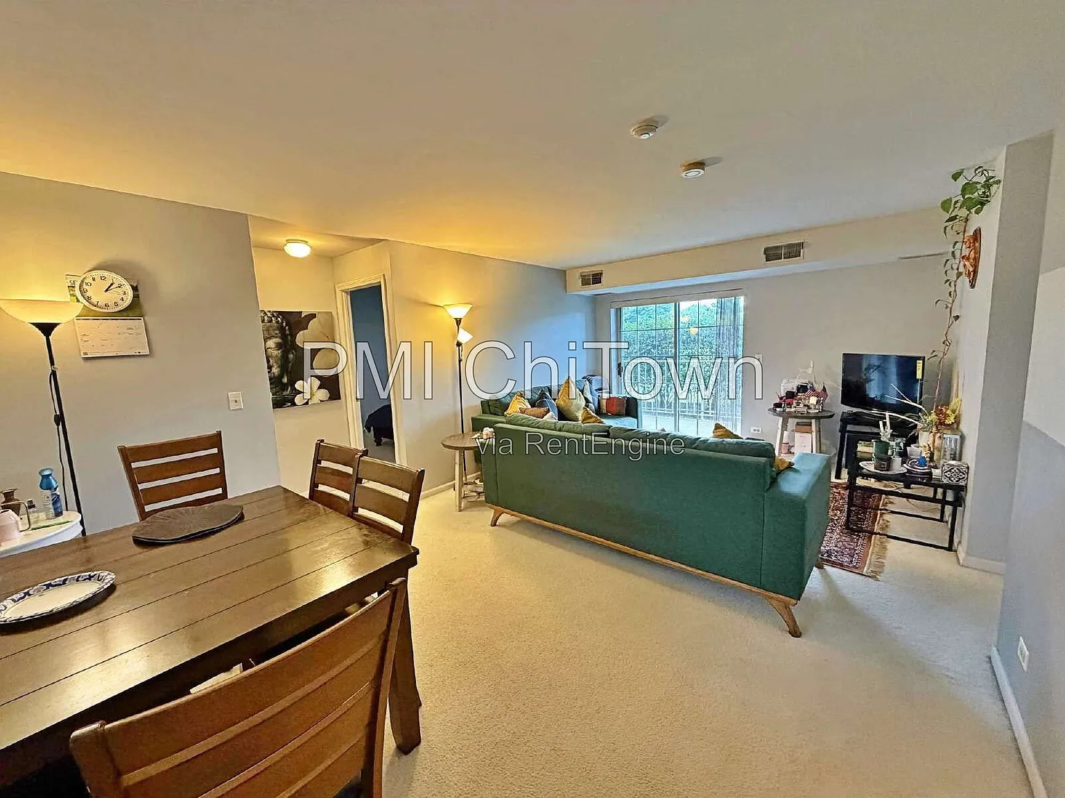 2 bed, 2.0 bath, 1039 sqft, $2,050 — Photo 4
