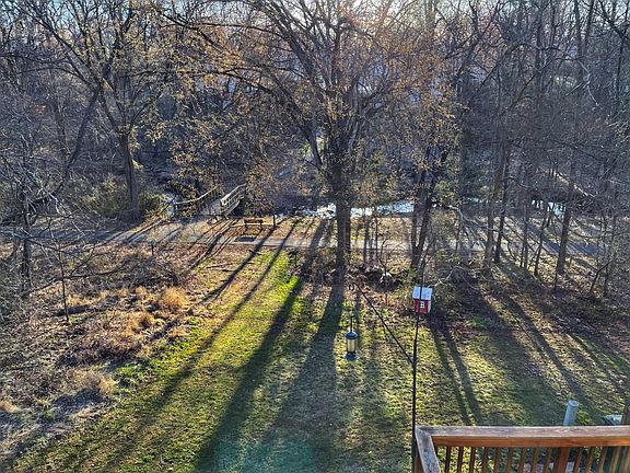 3rd image of 3301 Buckeye Ln
