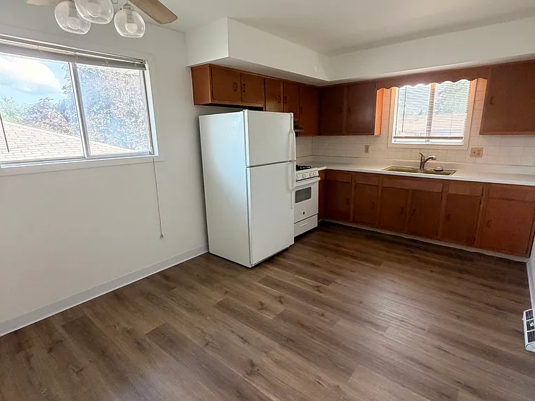 2223 W Westport Rd #2221 — Photo 6