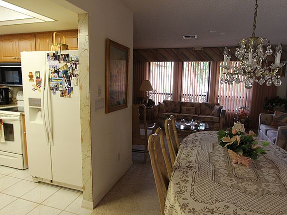 3rd image of 1720 SE 15th St