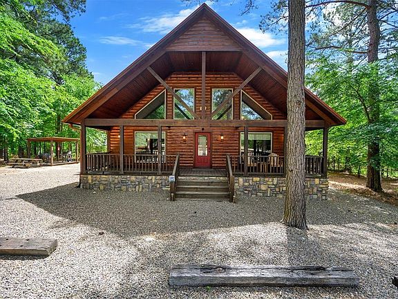 4th image of 479 Poplar Cir