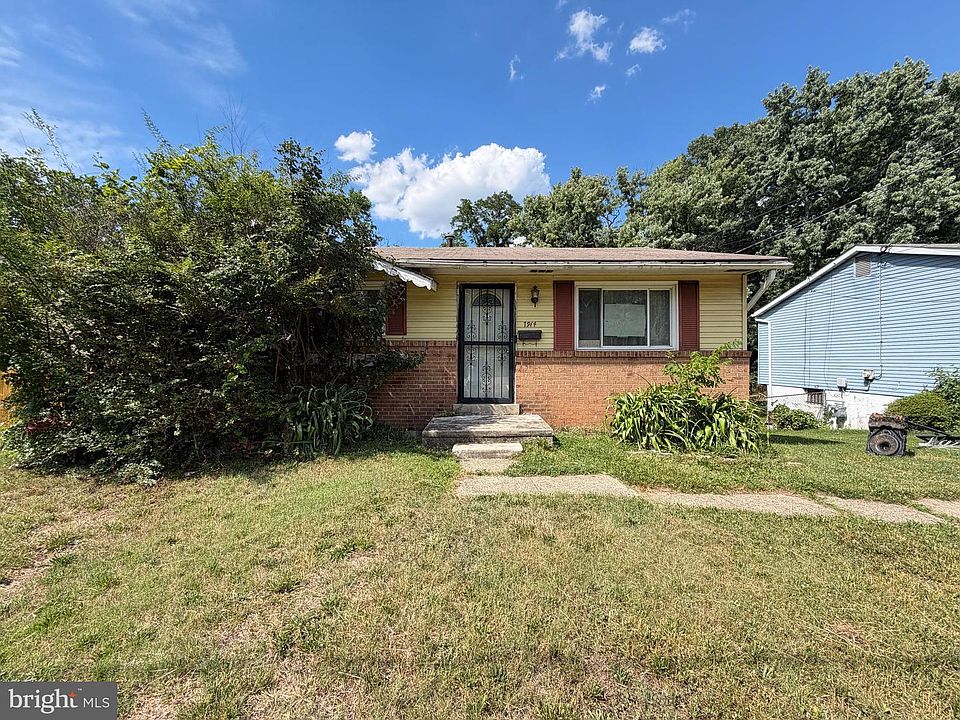 1st image of 7914 Dellwood Ave