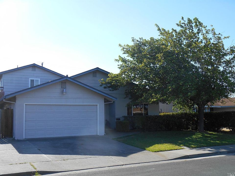 1st image of 2214 Santa Fe Drive