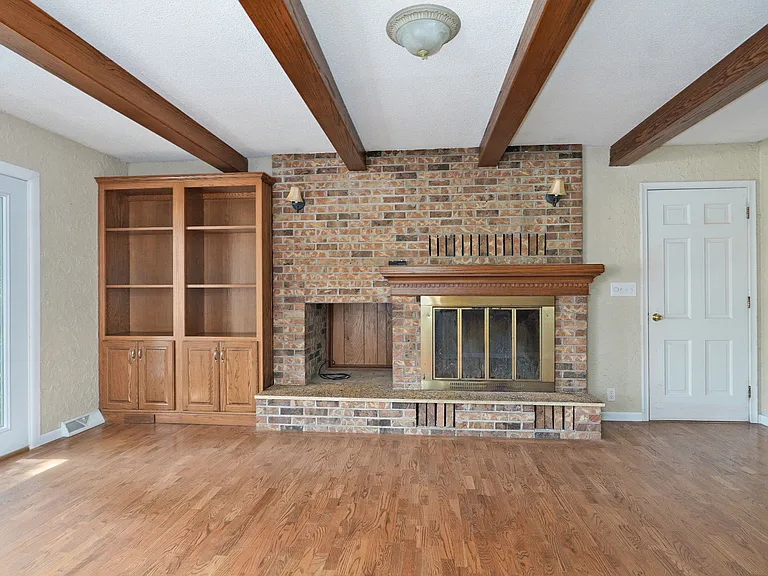 612 E Glendale St — Photo 18