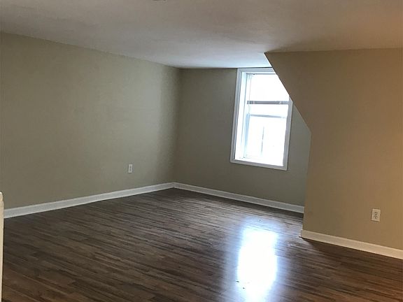 12x13 Livingroom