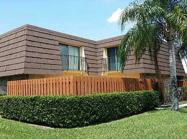 6463 SE Windsong Ln, Stuart, FL 34997