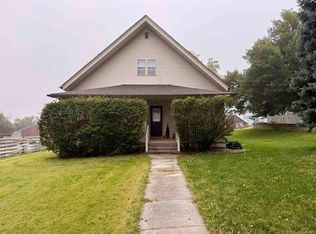 709 12th St, Wisner, NE 68791