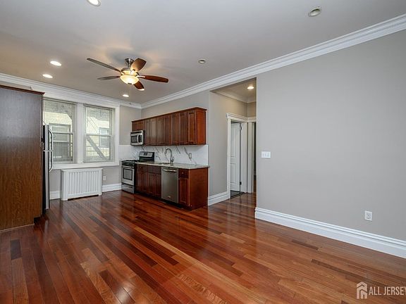 5th image of 7435 Boulevard East APT 34
