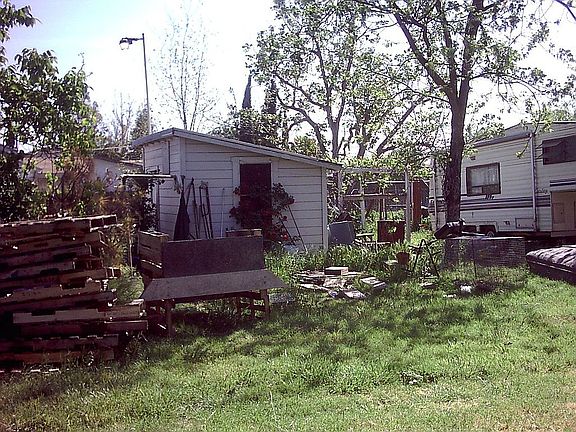 2nd image of 5744 E Marsh St