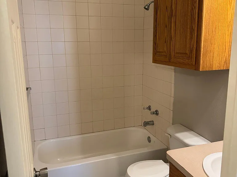 General use Bathroom.