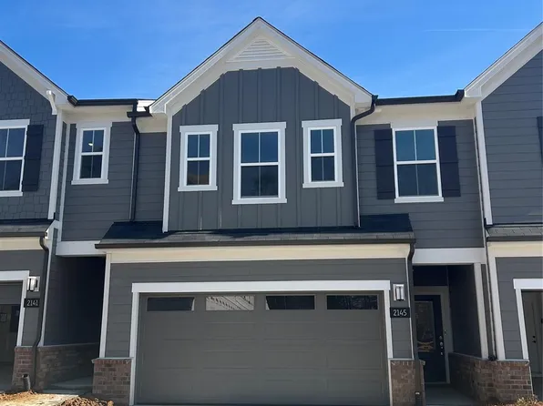 2145 Bayou Trace Dr, Charlotte, NC 28262