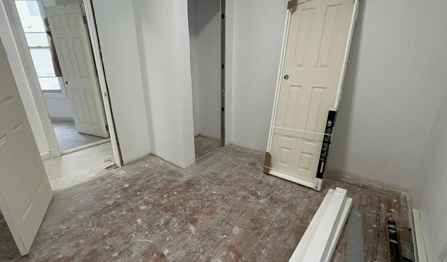 4 bed, $3,900 — Photo 3