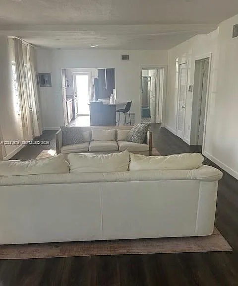 1785 Calais Dr #5 — Photo 5