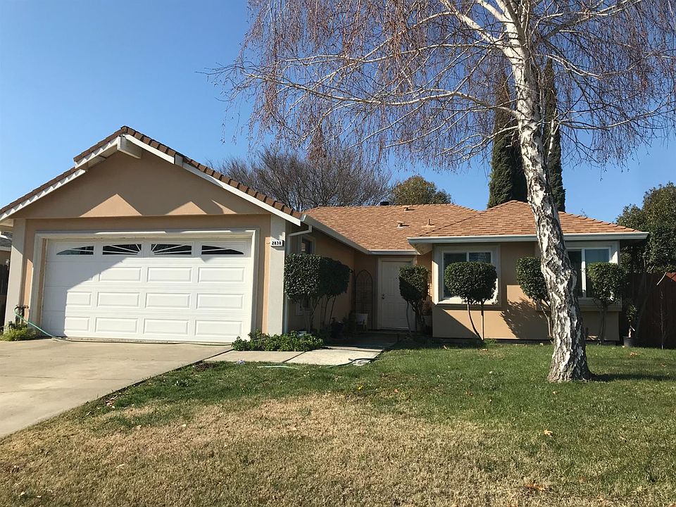 1st image of 2838 Teresa Ln