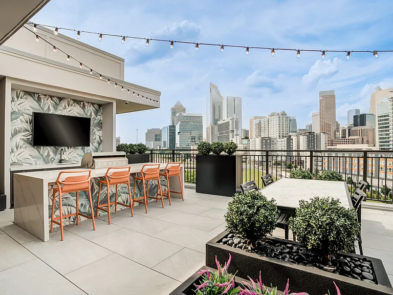 Enclave at Radius Dilworth — Photo 31