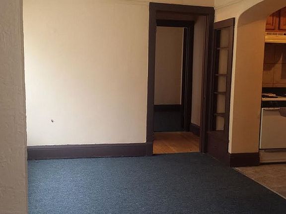 4th image of 3730 N Port Washington Ave