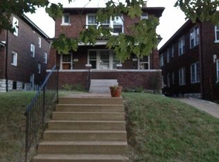 7250 Forsyth Blvd, Saint Louis, MO 63105