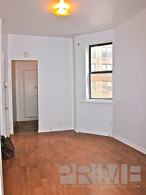 Rented by James Everett Lewis, LREB | media 6