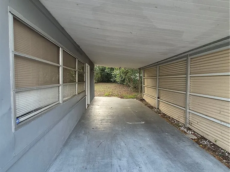 11 S Barbour St — Photo 3