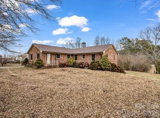 7392 Reeps Grove Church Rd, Vale, NC 28168