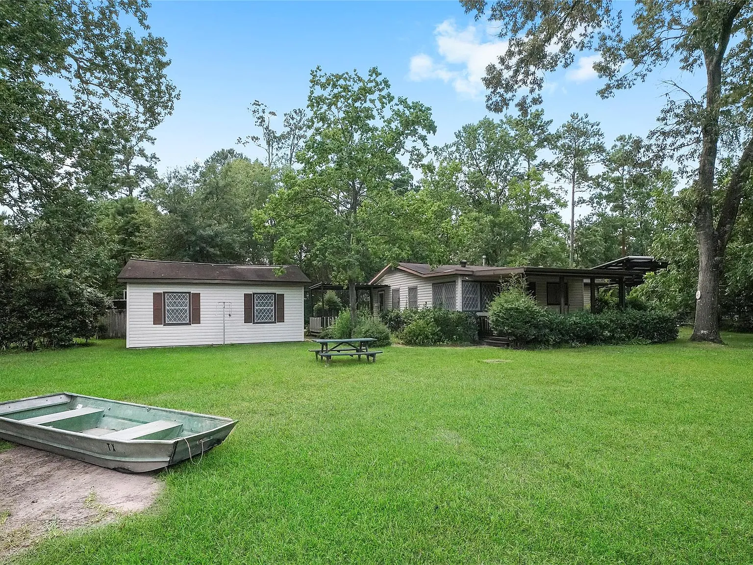 2 bed, 2.0 bath, 1202 sqft, $2,099 — Photo 4