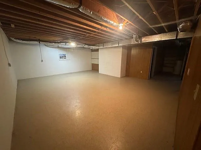5677 Bentley Rd — Photo 15