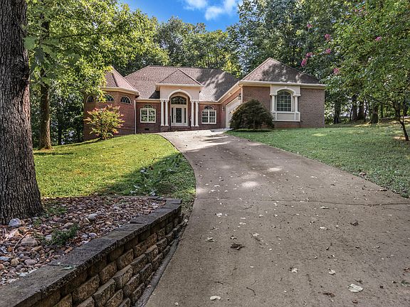 3rd image of 345 King Ridge Dr NW