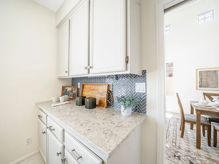 2283 Rock View Gln — Photo 22