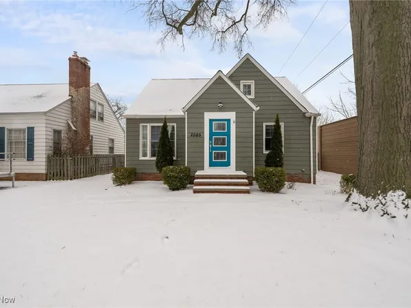 2085 Hampton Rd, Rocky River, OH 44116
