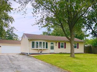 749 Imperial Rd, Valparaiso, IN 46385