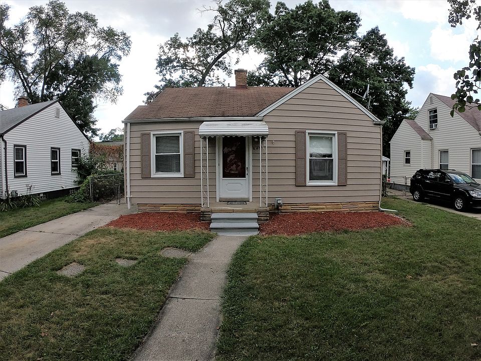1st image of 649 Farmdale St