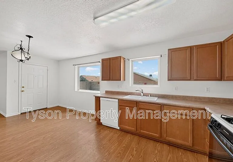 6126 Costa Brava Ave NW — Photo 9