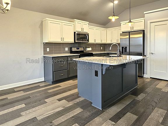 5th image of 3105 Old Frisco Rd