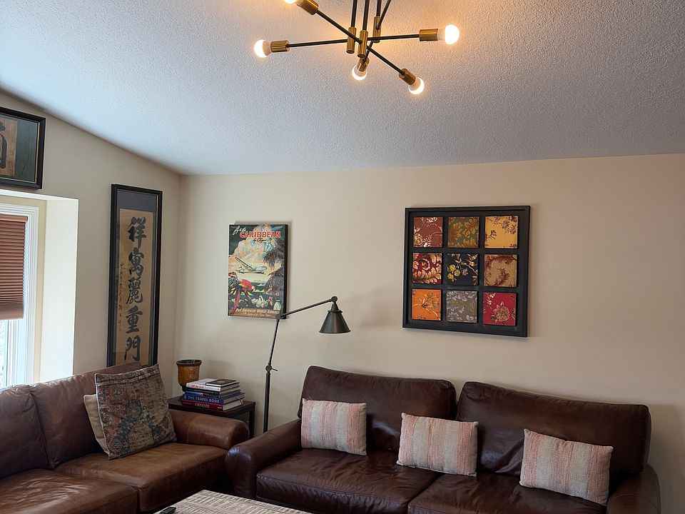 1st image of 404 Summit Dr #A