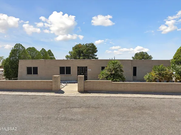 241 S Atlanta Dr, Corona, AZ 85641