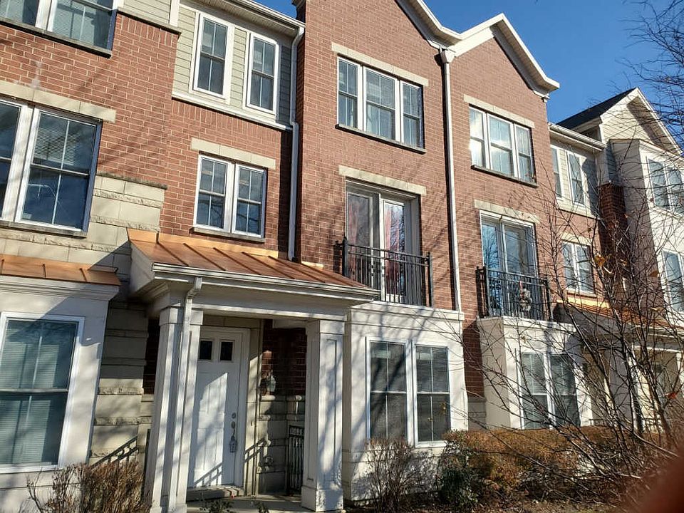 1st image of 2222 S Crambourne Way