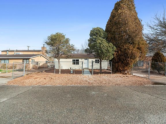 2nd image of 1709 Deluvina Dr SW