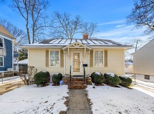 181 Thacher St, Milton, MA 02186