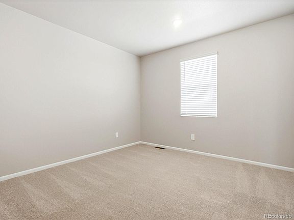 3rd image of 1660 Yampa River Drive