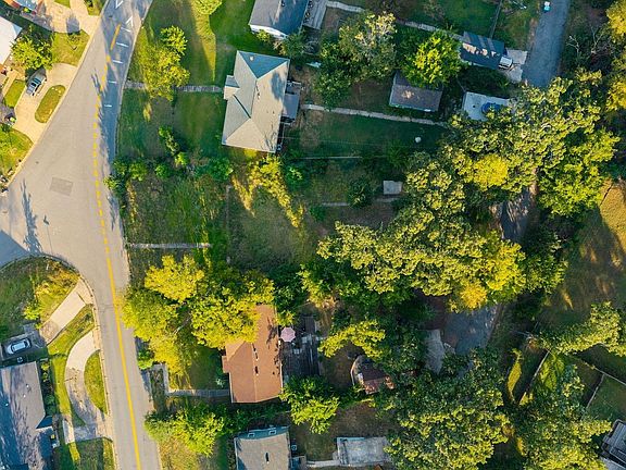 5th image of 6924 Skywood Rd