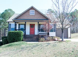 126 Parkers Pointe Dr, Benson, NC 27504